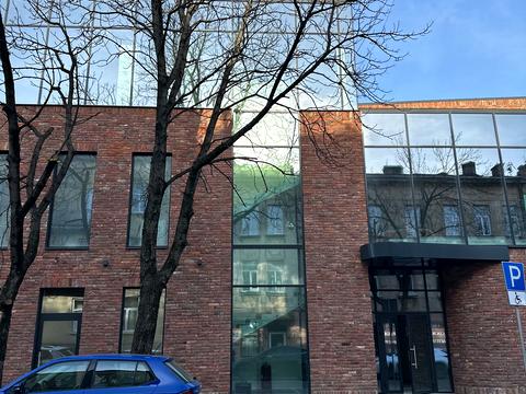 комерційна за адресою Хімічна вул., 4