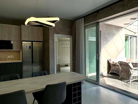 дом по адресу Київська вул.