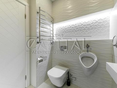 квартира по адресу Академика Глушкова просп., 9-Д