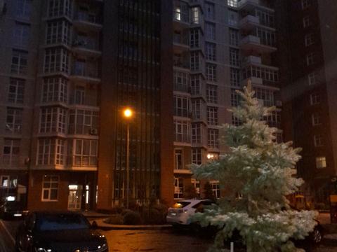 комерційна за адресою Академіка Філатова вул., 2/1