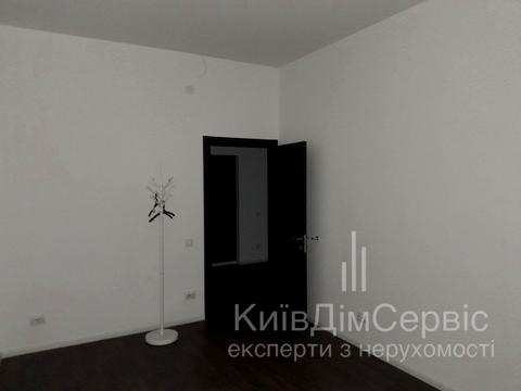 комерційна за адресою Академіка Філатова вул., 2/1