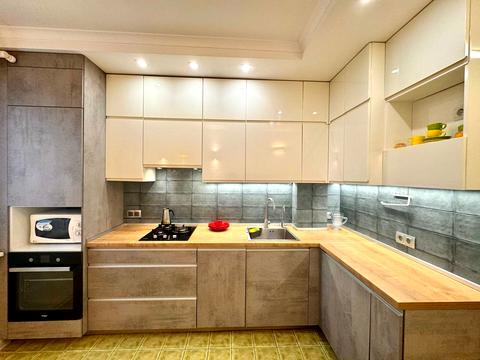 квартира за адресою Червоної Калини просп. (Володимира Маяковського), 34