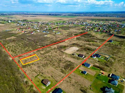 ділянка за адресою с. Добрівляни, 