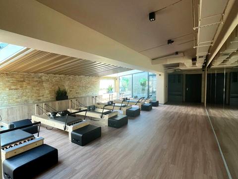 комерційна за адресою Івана Мазепи вул. (Січневого Повстання), 1