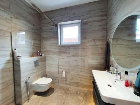 дом по адресу Кленова