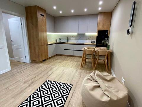 квартира за адресою Львів, Залізнична вул., 9А