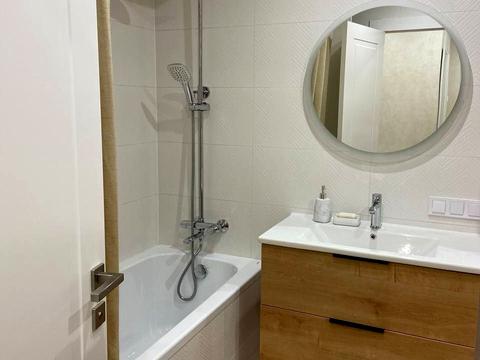 квартира за адресою Львів, Залізнична вул., 9А