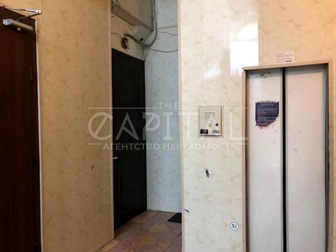 комерційна за адресою Ярославів Вал вул., 14