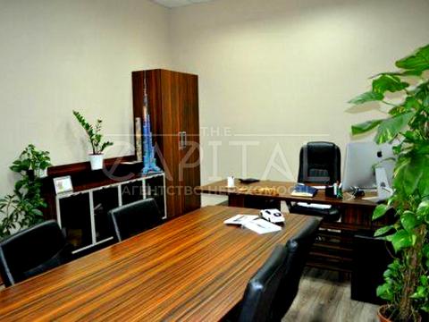 комерційна за адресою Ярославів Вал вул., 14