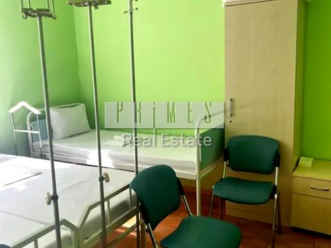 комерційна за адресою Почайнинська вул., 70