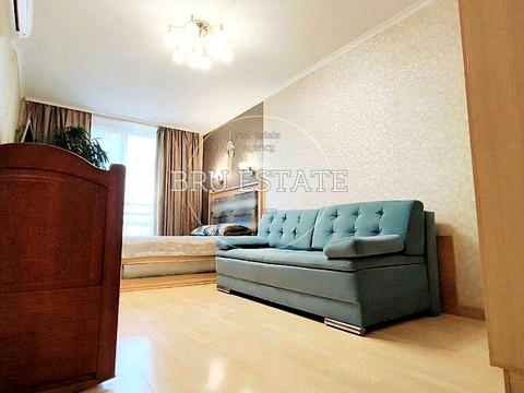 квартира за адресою Анатолія Петрицького вул., 19