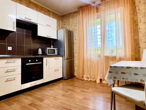 квартира по адресу Софии Русовой ул., 1