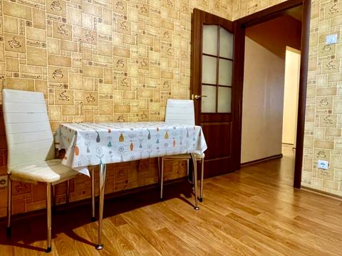 квартира по адресу Софии Русовой ул., 1