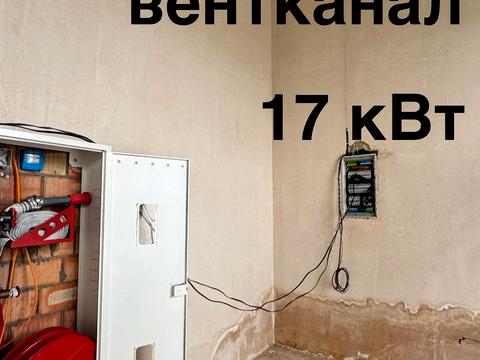 комерційна за адресою Бульварно-Кудрявська вул. (Воровського), 15