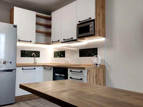 квартира за адресою Київ, Зарічна вул., 2