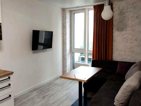 квартира за адресою Київ, Зарічна вул., 2