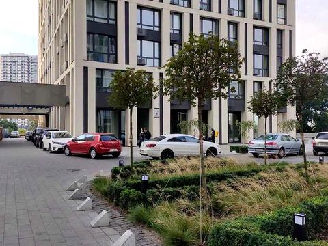 квартира за адресою Київ, Зарічна вул., 2