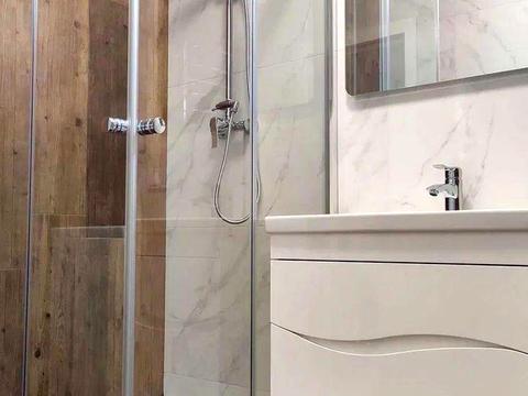 квартира за адресою Київ, Зарічна вул., 2