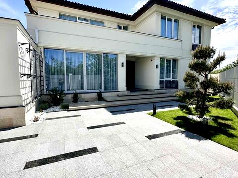 дом по адресу Люстдорфський проспект