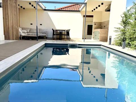 дом по адресу Люстдорфський проспект