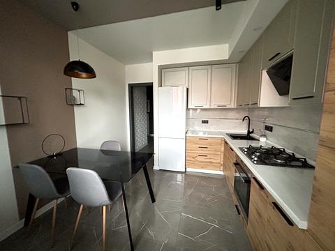 квартира за адресою Волошкова вул., 38/1