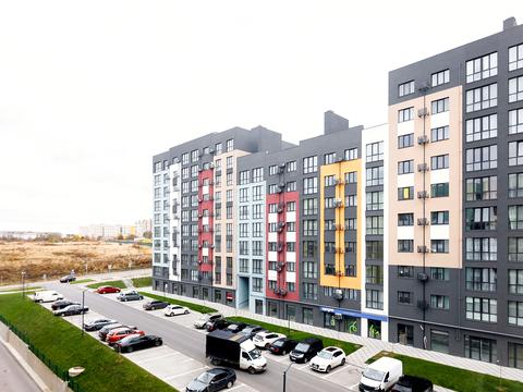 квартира за адресою В'ячеслава Чорновола вул., 28