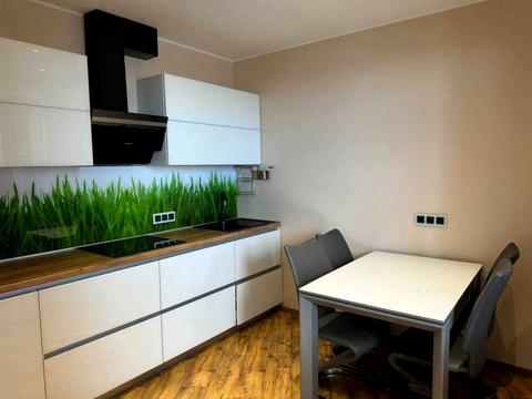 квартира за адресою Ревуцького вул., 9