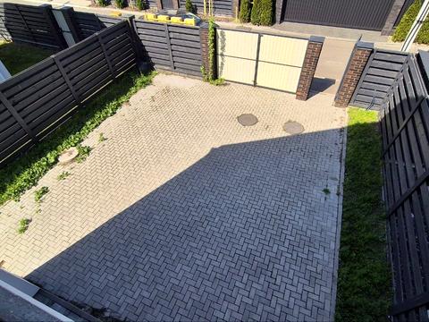 будинок за адресою Комфортна, 4/4