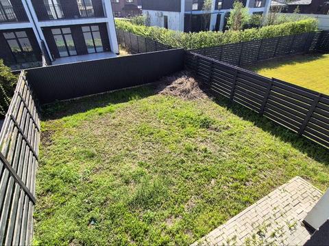 будинок за адресою Комфортна, 4/4