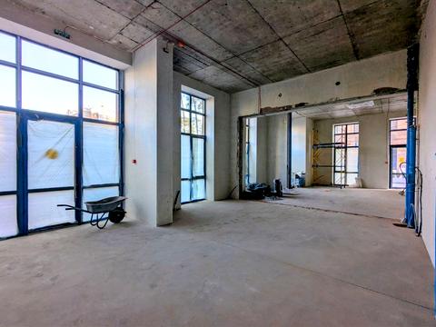 комерційна за адресою Соборна вул., 122