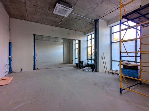 комерційна за адресою Соборна вул., 122