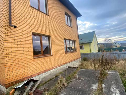 будинок за адресою Лісна