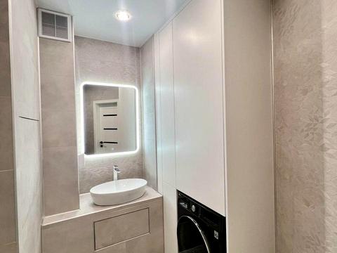 квартира за адресою Євгена Чикаленка вул. (Аржанова), 1