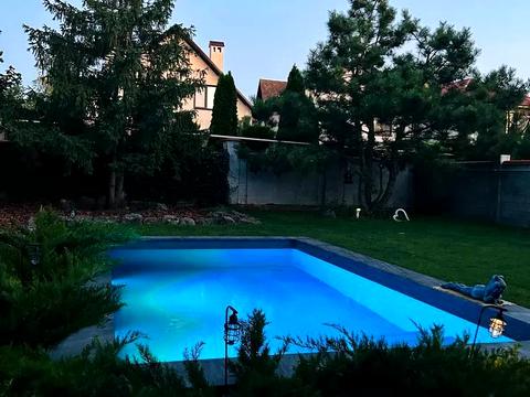 дом по адресу Строительная ул.