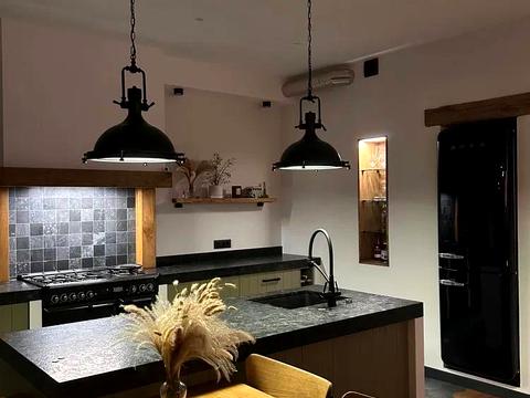 дом по адресу Строительная ул.