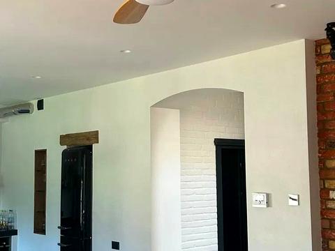 дом по адресу Строительная ул.