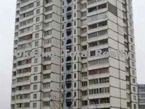 квартира за адресою Каштанова вул., 4