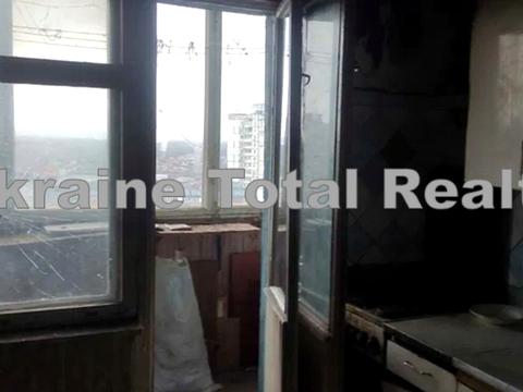 квартира за адресою Каштанова вул., 4