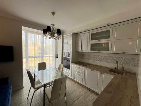 квартира за адресою В'ячеслава Чорновола вул., 31а