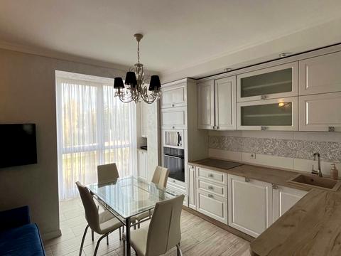 квартира за адресою В'ячеслава Чорновола вул., 31а