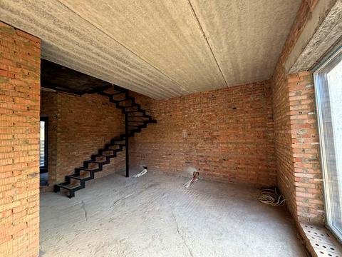 будинок за адресою Серпнева вул.