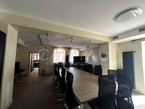 коммерческая по адресу пров.Нестерівський 8, 8