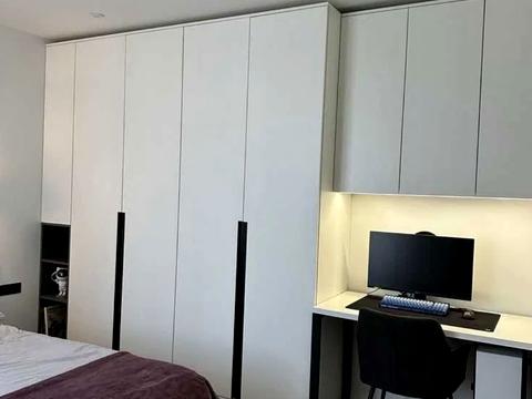 квартира по адресу Днепровская набережная ул., 20-А