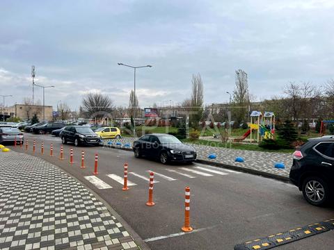 комерційна за адресою пр-т Соборності, 30а