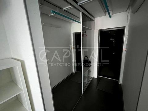 комерційна за адресою пр-т Соборності, 30а