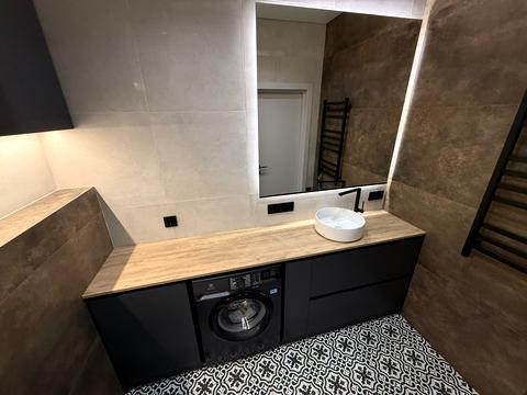 квартира за адресою Соборності вул. (Жовтнева), 32