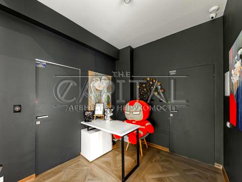 коммерческая по адресу Болсуновская ул. (Сергея Струтинского), 4