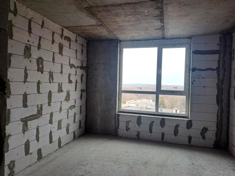 квартира за адресою Тролейбусна вул., 5