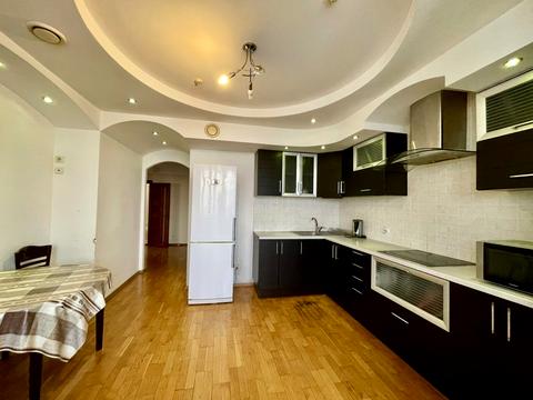 квартира по адресу Михаила Гришко ул., 9