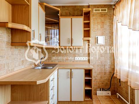 квартира за адресою Київ, Воскресенський просп. (Перова), 48-А